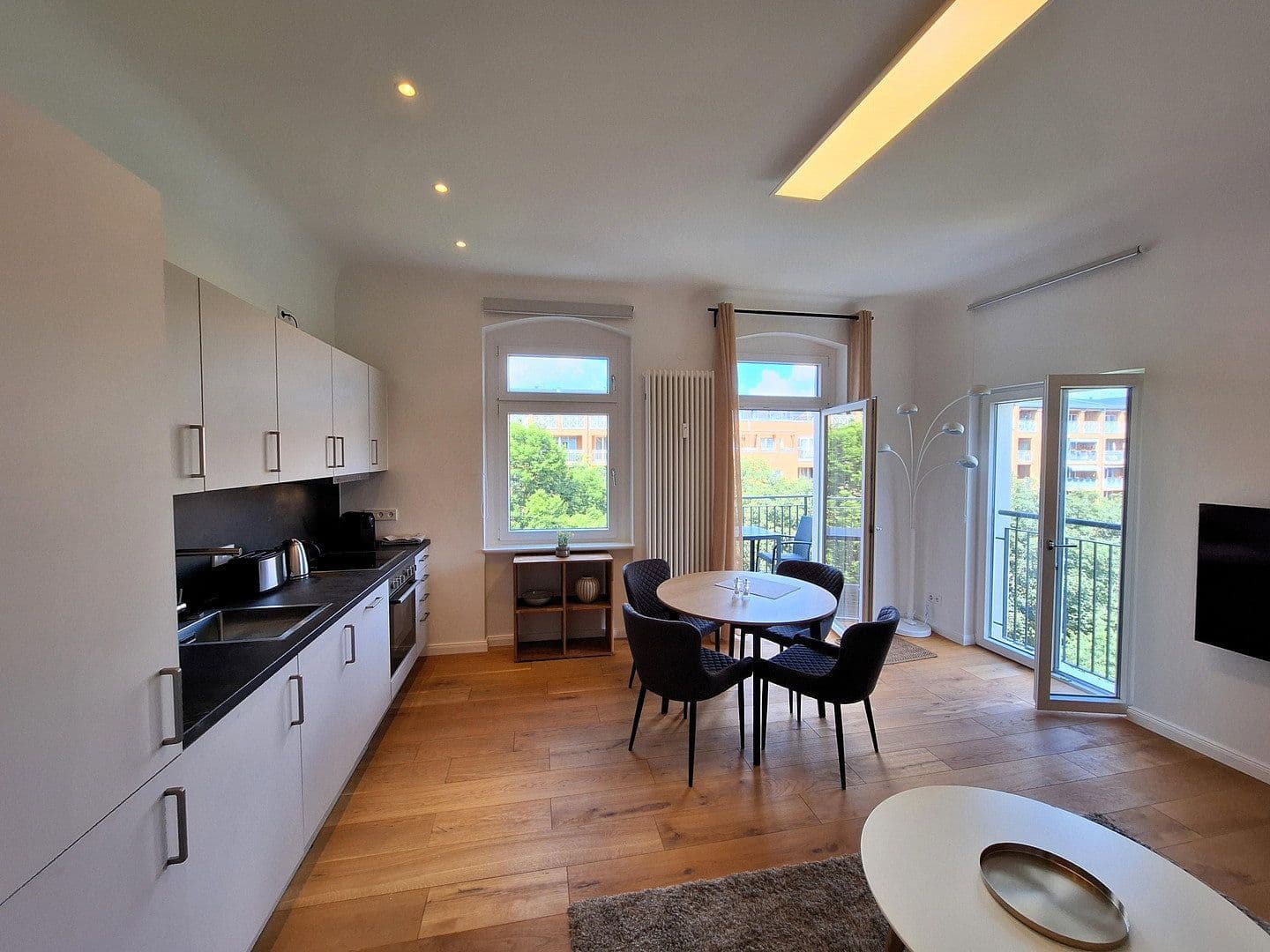 Pronájem bytu 2+1 55 m², Pascalstr. 4, Berlin, Berlín Pronájem bytu 2+1 55 m², Pascalstr. 4, Berlin, Berlín