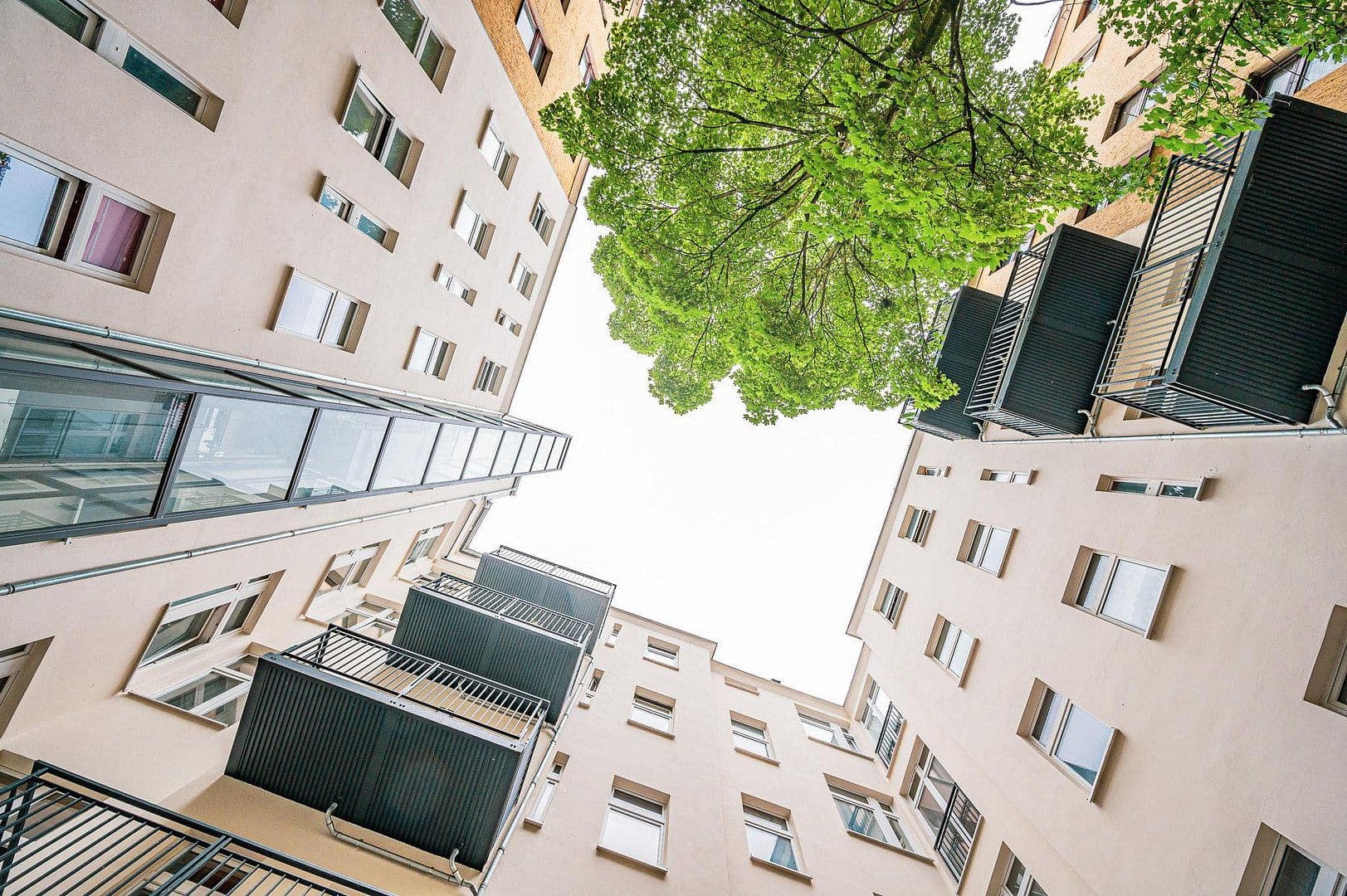 Pronájem bytu 2+1 55 m², Pascalstr. 4, Berlin, Berlín Pronájem bytu 2+1 55 m², Pascalstr. 4, Berlin, Berlín