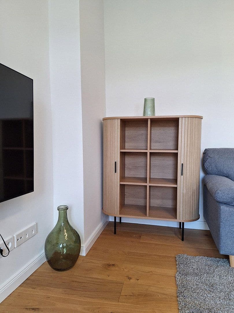 Pronájem bytu 2+1 55 m², Pascalstr. 4, Berlin, Berlín Pronájem bytu 2+1 55 m², Pascalstr. 4, Berlin, Berlín