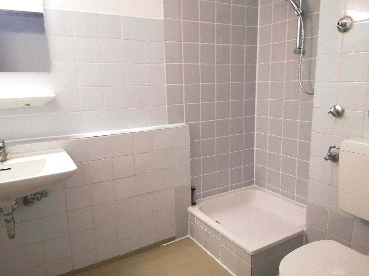 Pronájem bytu 1+1 26 m², Motorstraße 61, München, Bavorsko Pronájem bytu 1+1 26 m², Motorstraße 61, München, Bavorsko