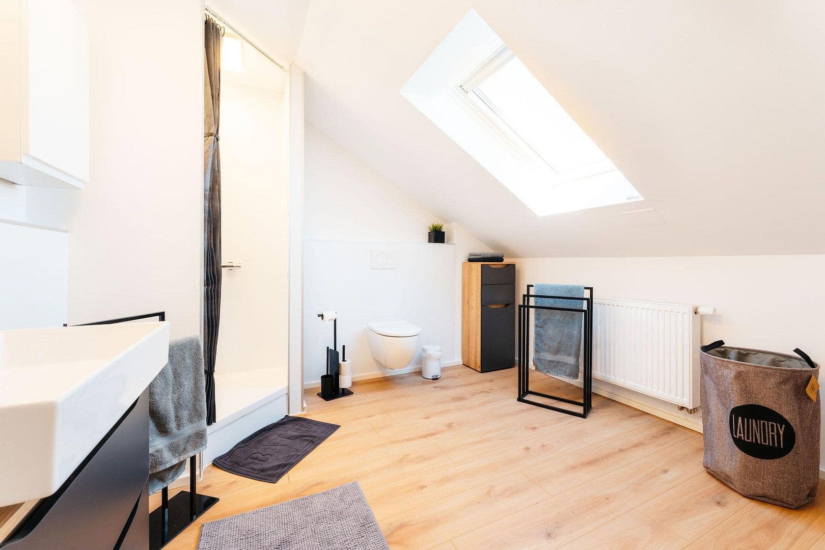 Pronájem bytu 2+1 54 m², Randersacker, Bavorsko Pronájem bytu 2+1 54 m², Randersacker, Bavorsko