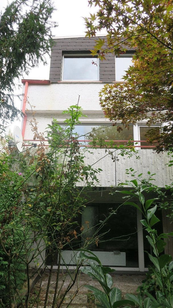 Pronájem domu 112 m², pozemek 145 m², Dortmund, Severní Porýní-Vestfálsko Pronájem domu 112 m², pozemek 145 m², Dortmund, Severní Porýní-Vestfálsko