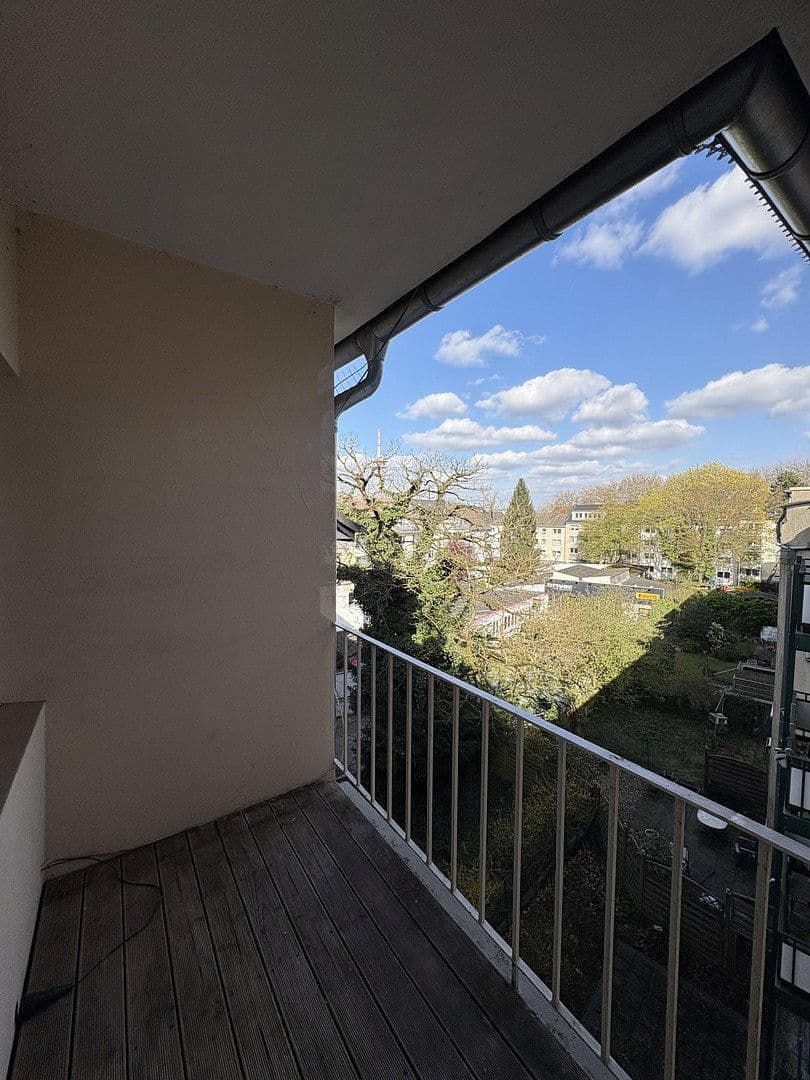 Pronájem bytu 2+kk 70 m², Carmerstr. 29, Essen, Severní Porýní-Vestfálsko Pronájem bytu 2+kk 70 m², Carmerstr. 29, Essen, Severní Porýní-Vestfálsko