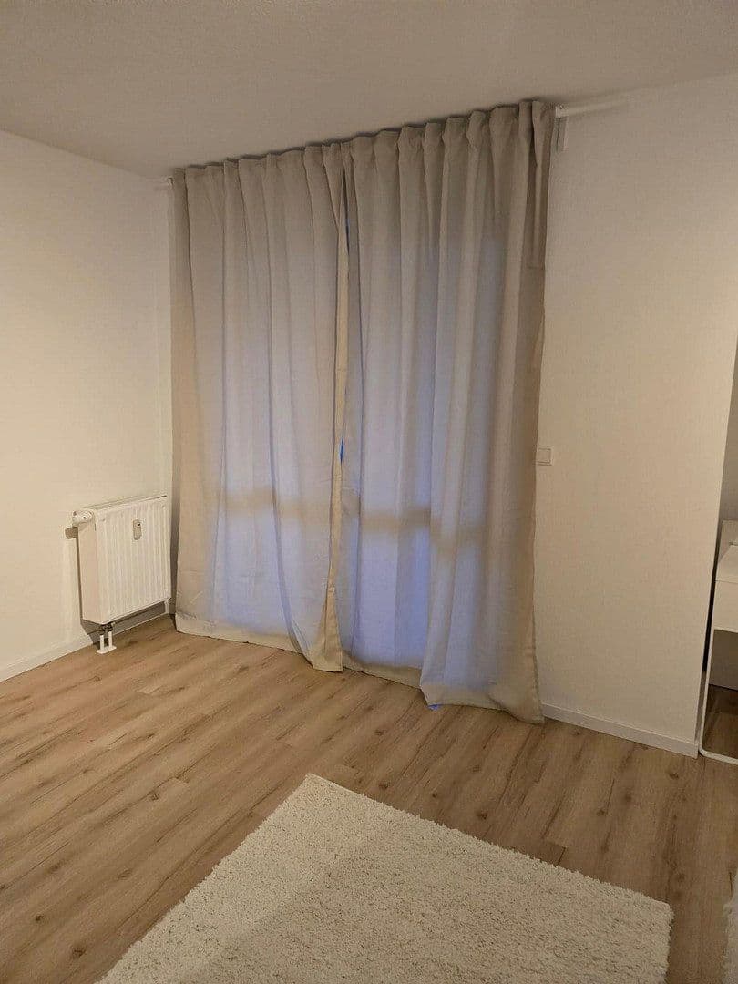 Pronájem bytu 1+1 35 m², Sonnenstraße 7, Fürth, Bavorsko Pronájem bytu 1+1 35 m², Sonnenstraße 7, Fürth, Bavorsko