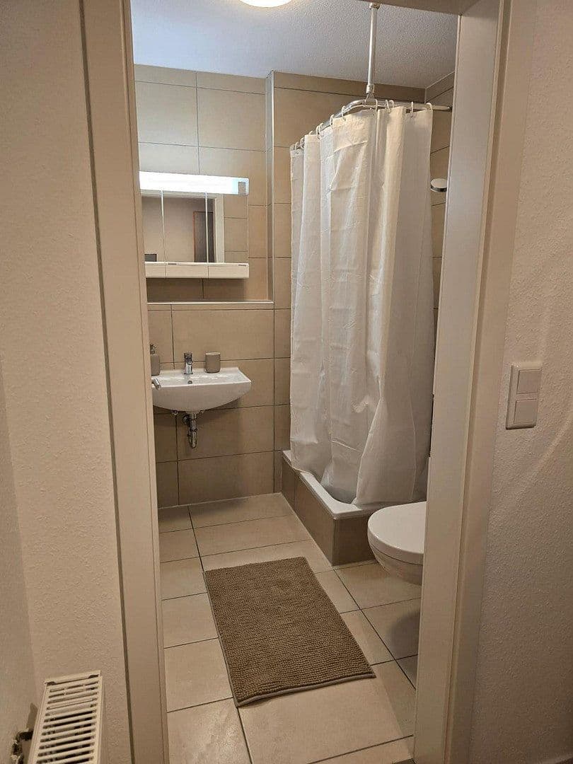 Pronájem bytu 1+1 35 m², Sonnenstraße 7, Fürth, Bavorsko Pronájem bytu 1+1 35 m², Sonnenstraße 7, Fürth, Bavorsko