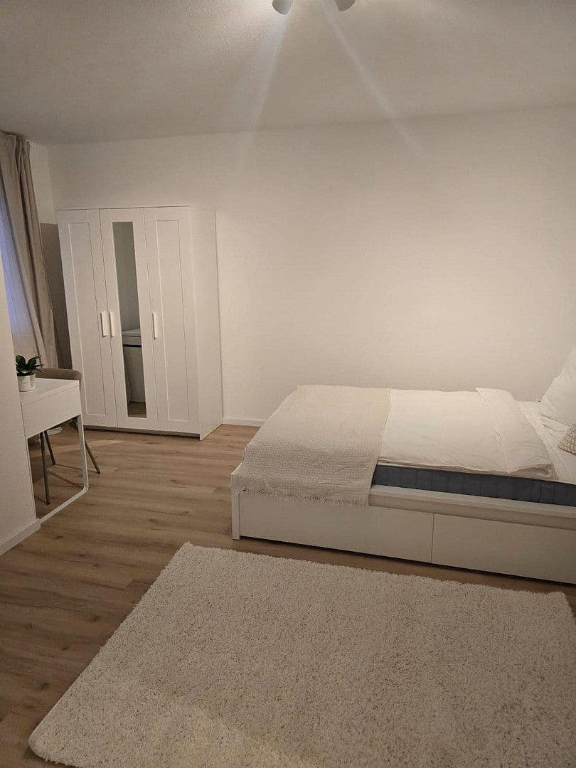 Pronájem bytu 1+1 35 m², Sonnenstraße 7, Fürth, Bavorsko Pronájem bytu 1+1 35 m², Sonnenstraße 7, Fürth, Bavorsko