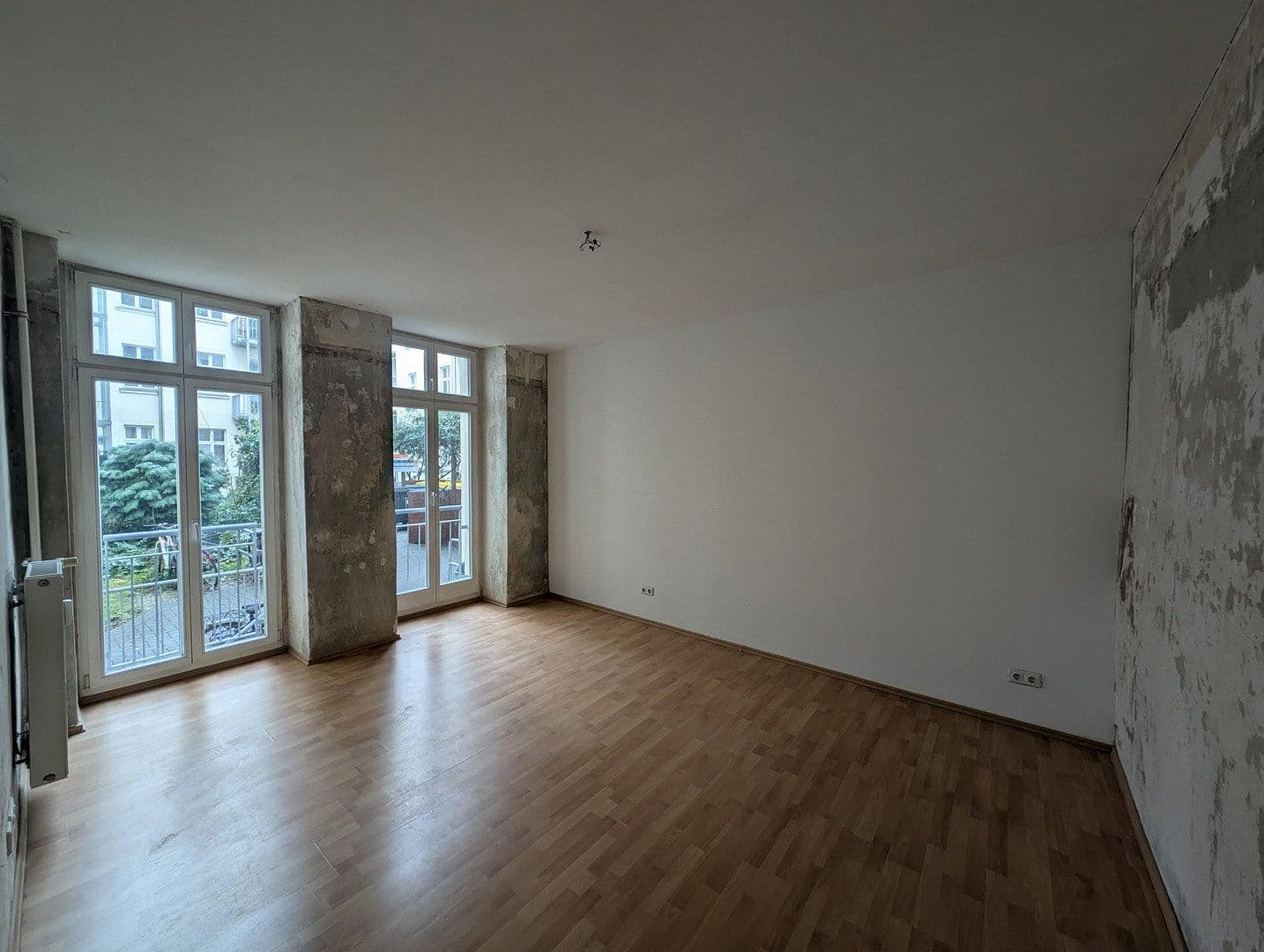 Prodej bytu 3+1 91 m², Berlin, Berlín Prodej bytu 3+1 91 m², Berlin, Berlín
