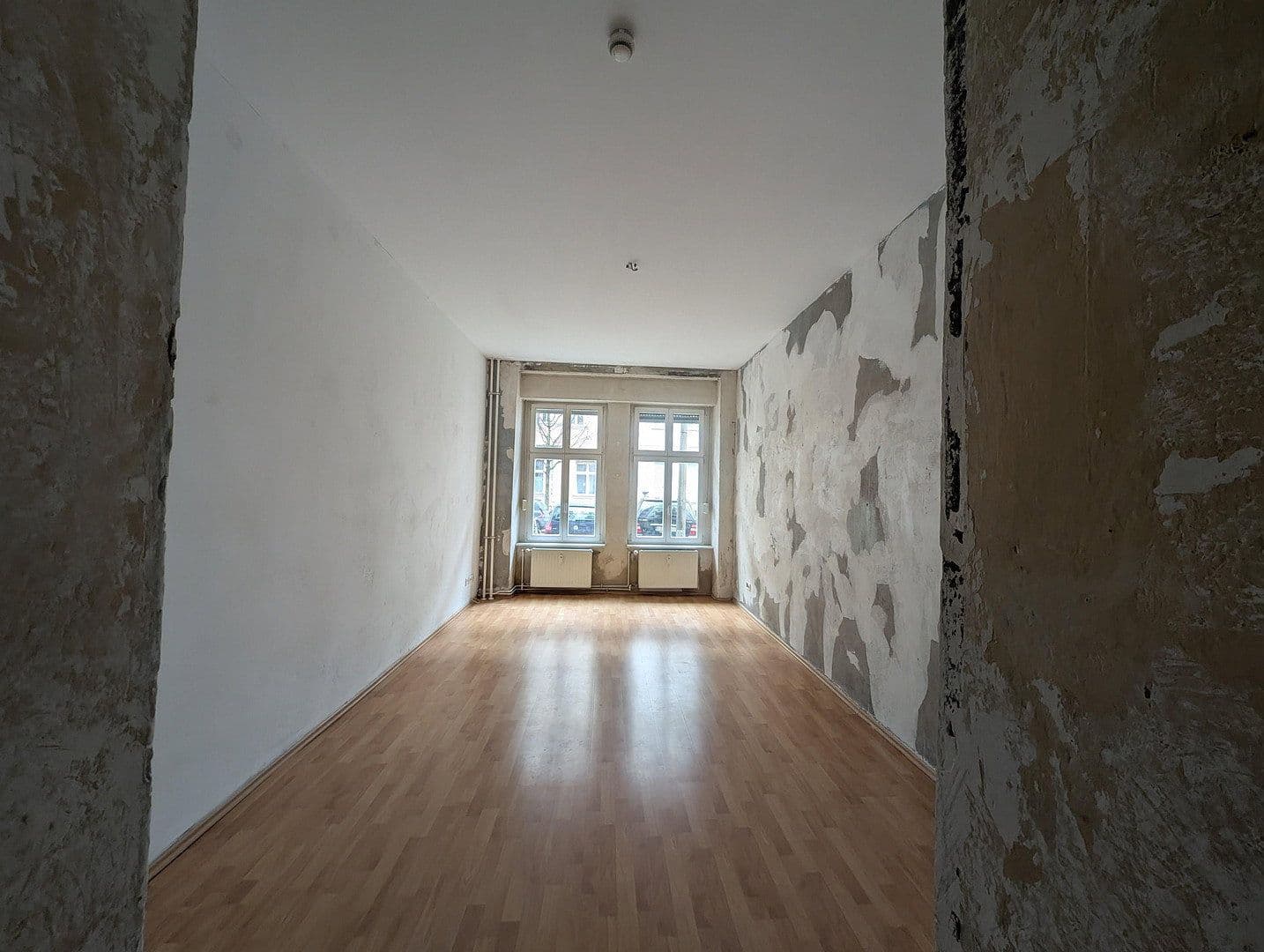 Prodej bytu 3+1 91 m², Berlin, Berlín Prodej bytu 3+1 91 m², Berlin, Berlín