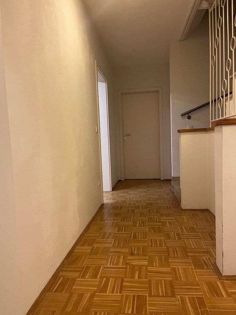 Prodej domu 140 m², pozemek 194 m², Regensburg, Bavorsko Prodej domu 140 m², pozemek 194 m², Regensburg, Bavorsko