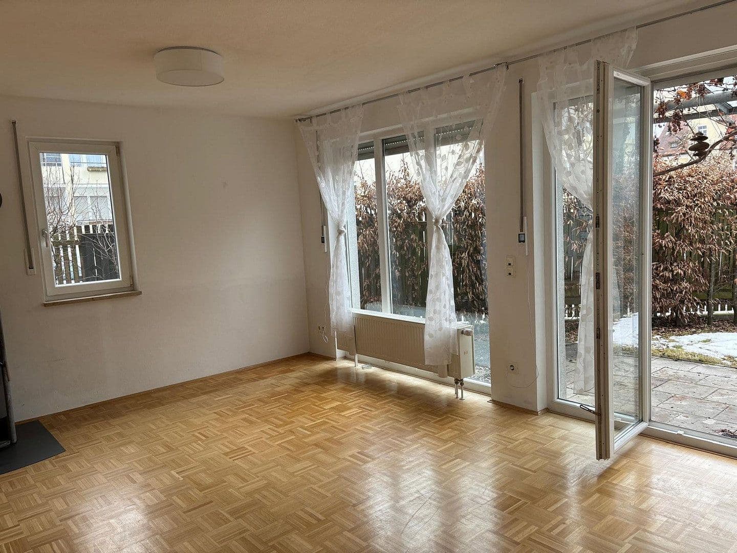 Prodej domu 140 m², pozemek 194 m², Regensburg, Bavorsko Prodej domu 140 m², pozemek 194 m², Regensburg, Bavorsko