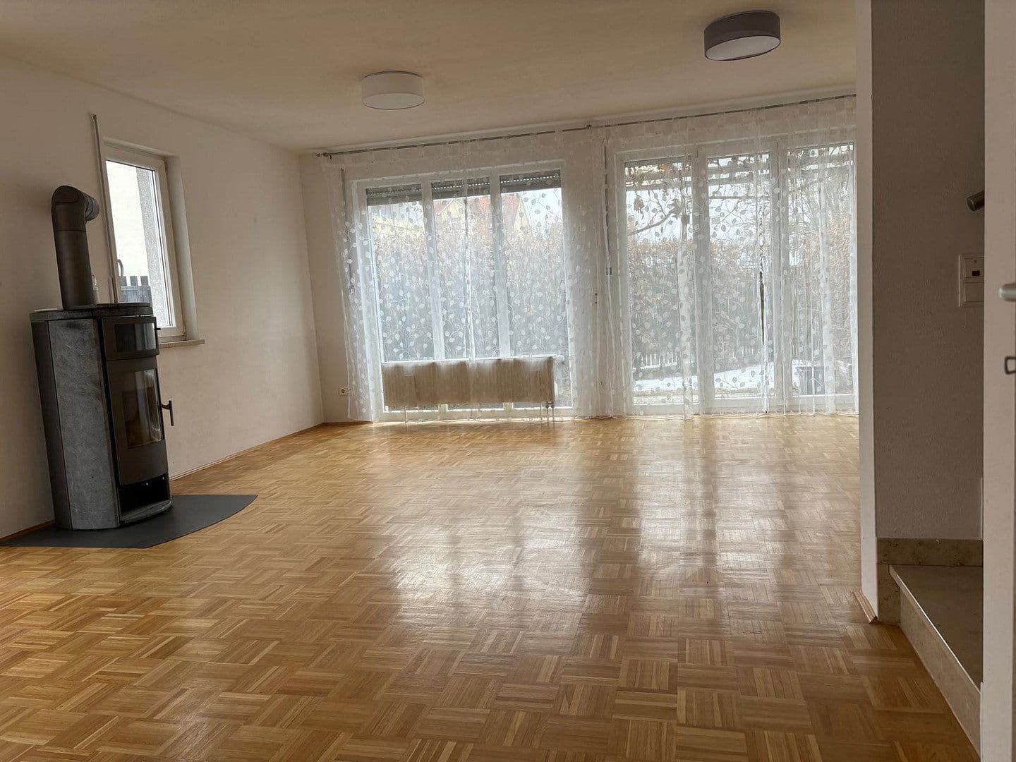 Prodej domu 140 m², pozemek 194 m², Regensburg, Bavorsko Prodej domu 140 m², pozemek 194 m², Regensburg, Bavorsko