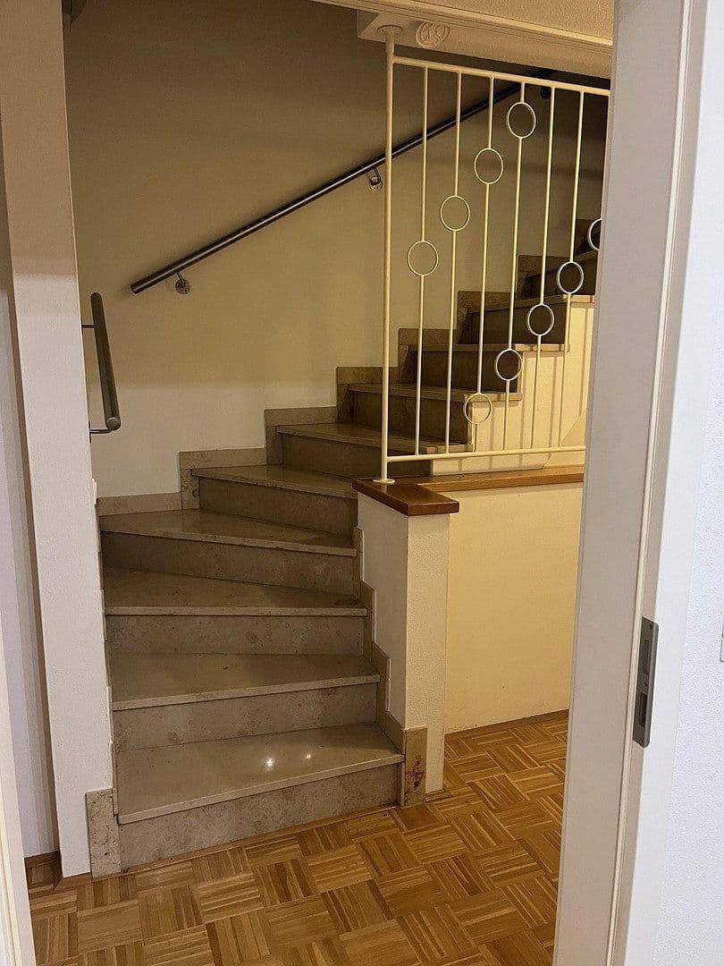 Prodej domu 140 m², pozemek 194 m², Regensburg, Bavorsko Prodej domu 140 m², pozemek 194 m², Regensburg, Bavorsko