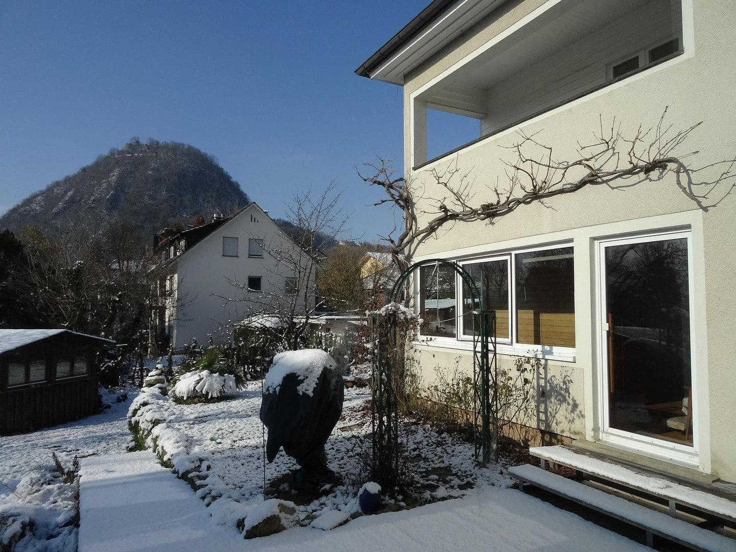 Prodej domu 174 m², pozemek 840 m², ob den Reben 17, Radolfzell am Bodensee, Bádensko-Württembersko Prodej domu 174 m², pozemek 840 m², ob den Reben 17, Radolfzell am Bodensee, Bádensko-Württembersko
