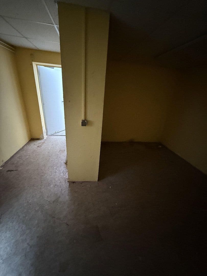 Pronájem kanceláře 125 m², Berliner Allee 128, Berlin, Berlín Pronájem kanceláře 125 m², Berliner Allee 128, Berlin, Berlín