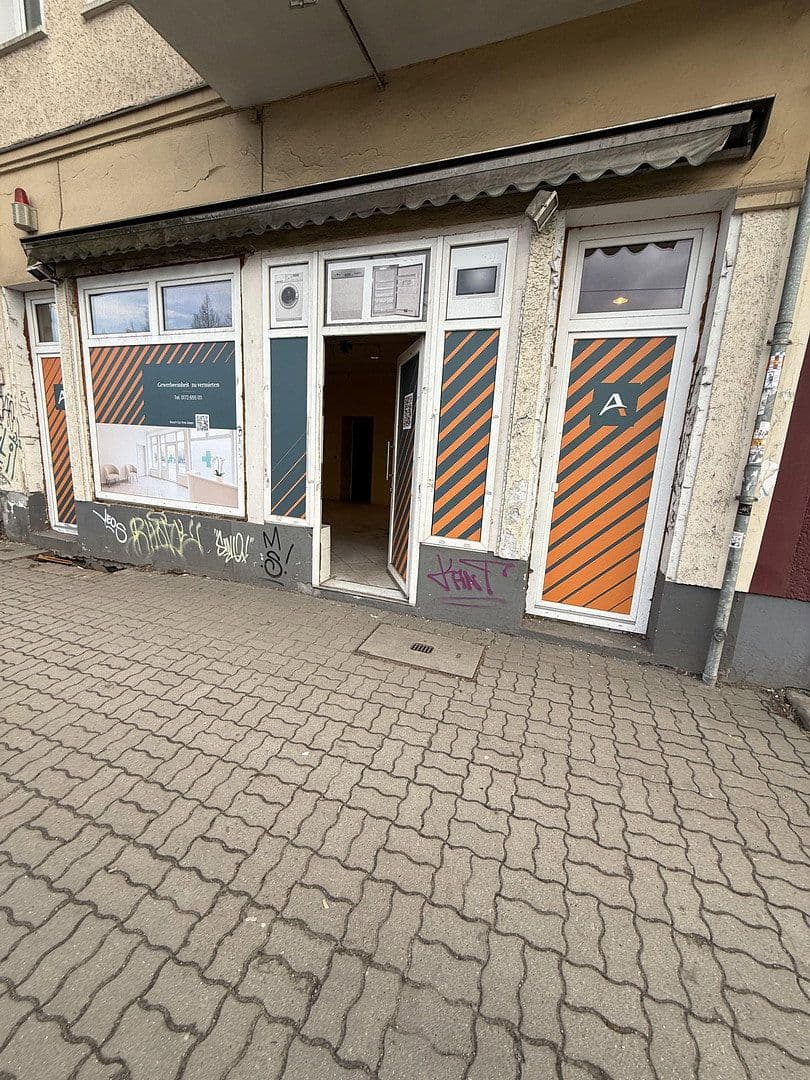 Pronájem kanceláře 125 m², Berliner Allee 128, Berlin, Berlín Pronájem kanceláře 125 m², Berliner Allee 128, Berlin, Berlín