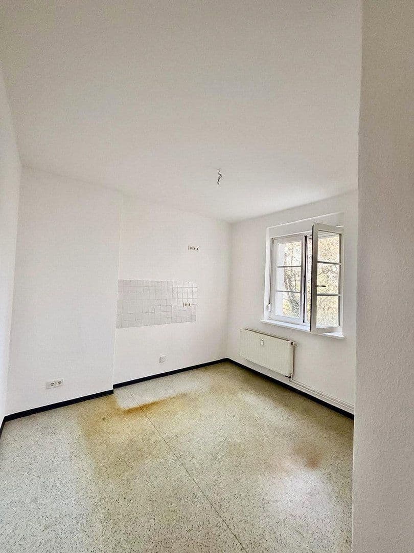 Prodej bytu 2+1 50 m², Wassermannstraße 125, Berlin, Berlín Prodej bytu 2+1 50 m², Wassermannstraße 125, Berlin, Berlín
