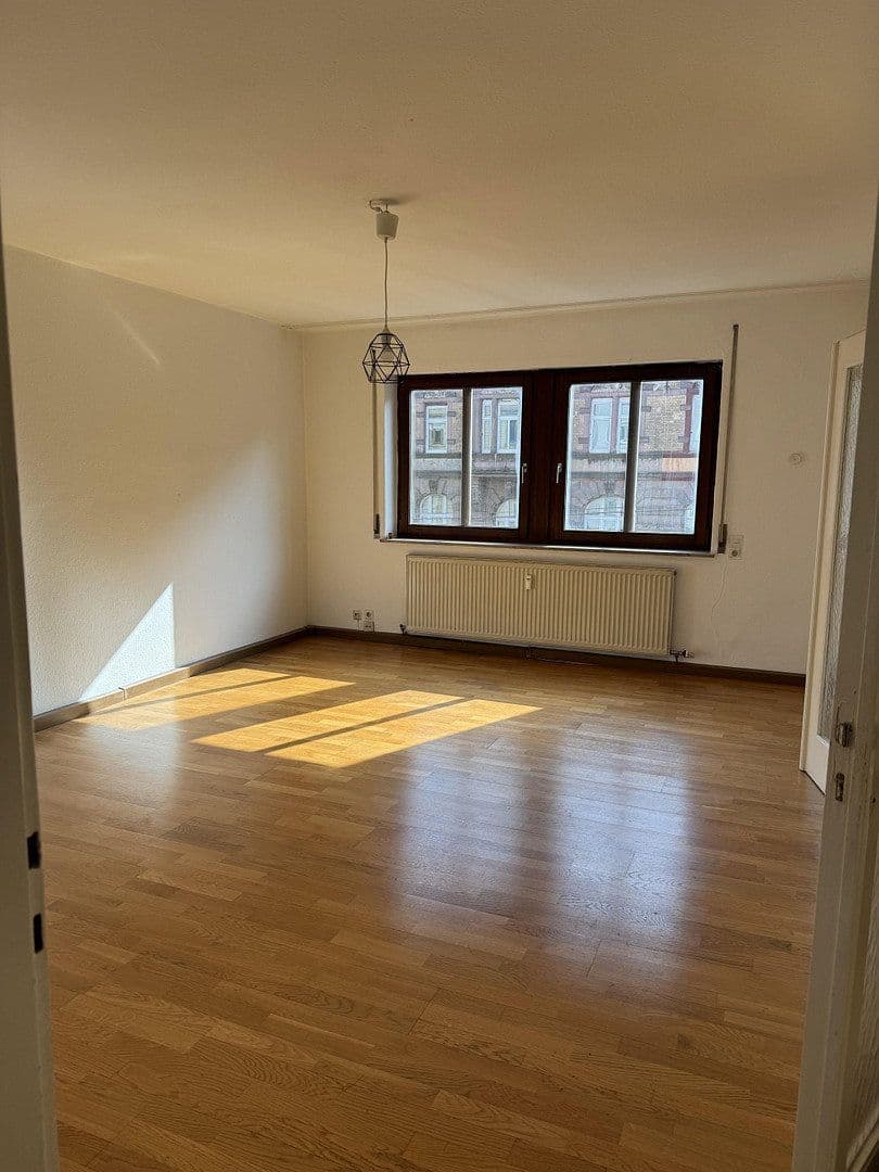 Pronájem bytu 3+1 78 m², Hohenheimer Straße 72, Stuttgart, Bádensko-Württembersko Pronájem bytu 3+1 78 m², Hohenheimer Straße 72, Stuttgart, Bádensko-Württembersko