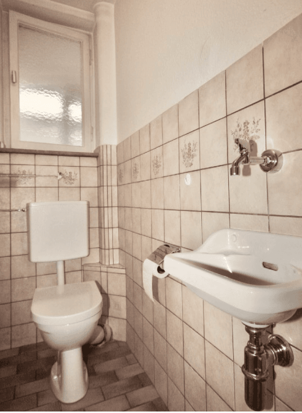 Pronájem bytu 3+1 78 m², Hohenheimer Straße 72, Stuttgart, Bádensko-Württembersko Pronájem bytu 3+1 78 m², Hohenheimer Straße 72, Stuttgart, Bádensko-Württembersko