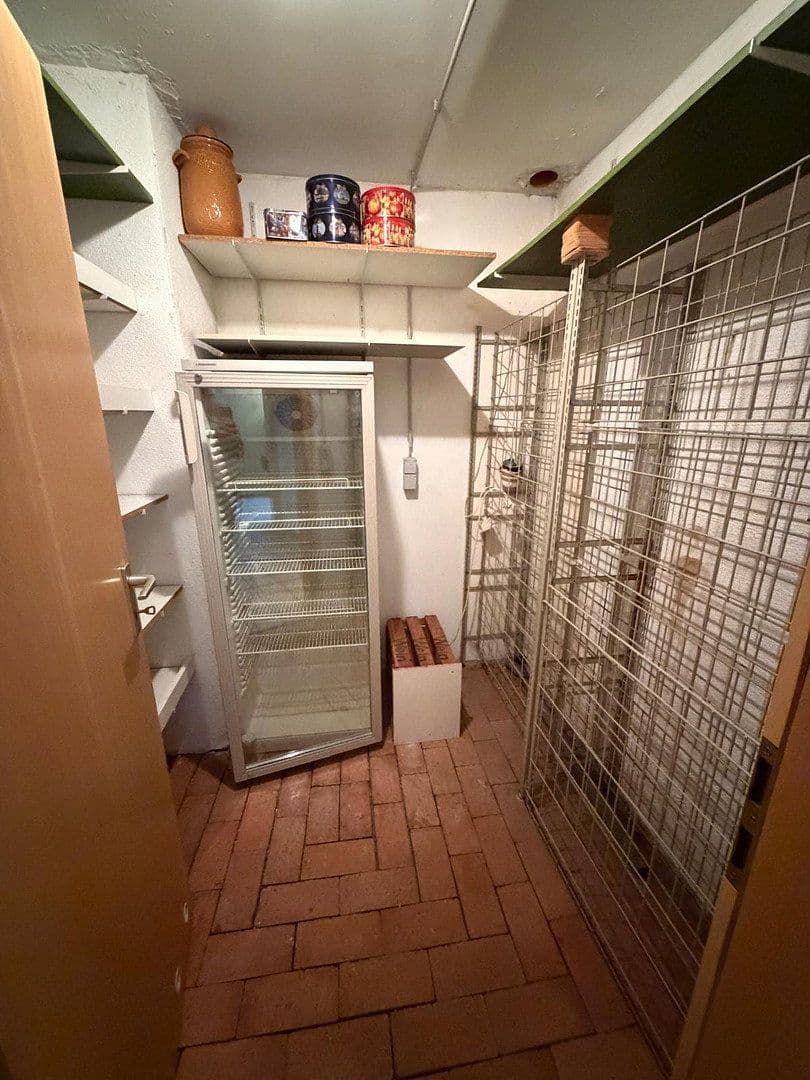 Pronájem domu 240 m², pozemek 468 m², Peter-Parlerstraße 6, Sindelfingen, Bádensko-Württembersko Pronájem domu 240 m², pozemek 468 m², Peter-Parlerstraße 6, Sindelfingen, Bádensko-Württembersko