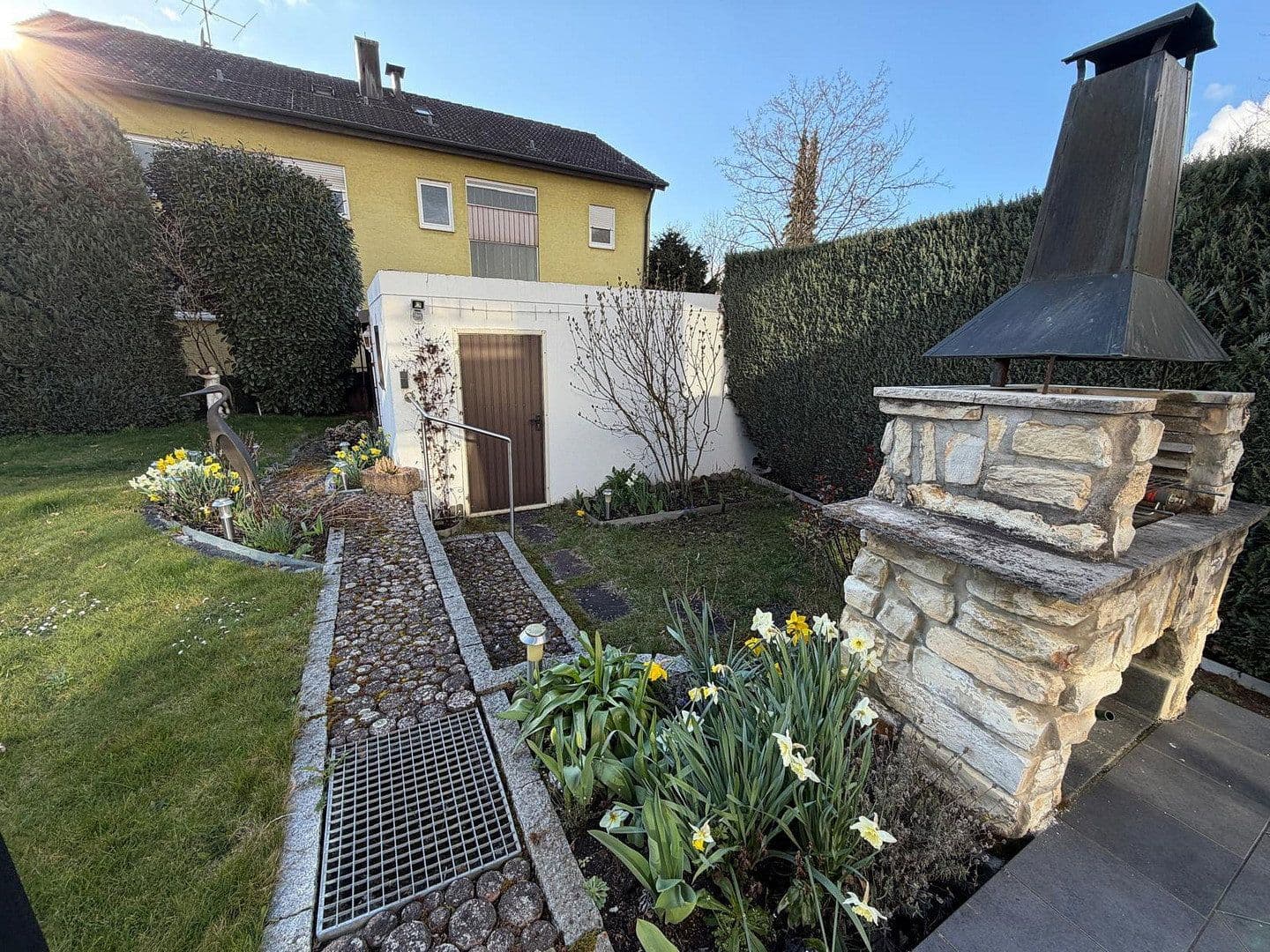 Pronájem domu 240 m², pozemek 468 m², Peter-Parlerstraße 6, Sindelfingen, Bádensko-Württembersko Pronájem domu 240 m², pozemek 468 m², Peter-Parlerstraße 6, Sindelfingen, Bádensko-Württembersko