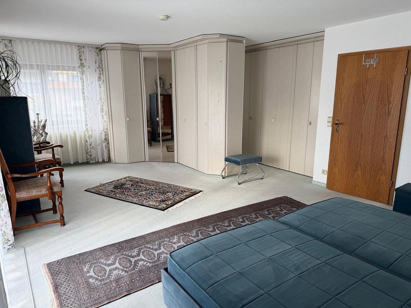 Pronájem domu 240 m², pozemek 468 m², Peter-Parlerstraße 6, Sindelfingen, Bádensko-Württembersko Pronájem domu 240 m², pozemek 468 m², Peter-Parlerstraße 6, Sindelfingen, Bádensko-Württembersko