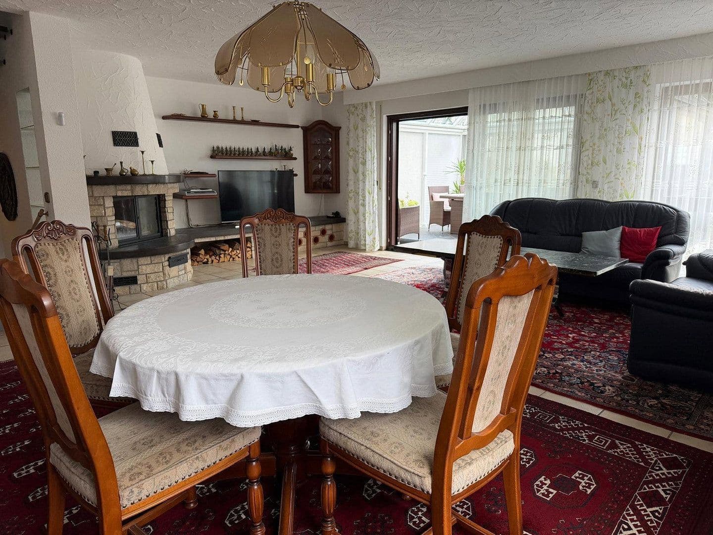 Pronájem domu 240 m², pozemek 468 m², Peter-Parlerstraße 6, Sindelfingen, Bádensko-Württembersko Pronájem domu 240 m², pozemek 468 m², Peter-Parlerstraße 6, Sindelfingen, Bádensko-Württembersko