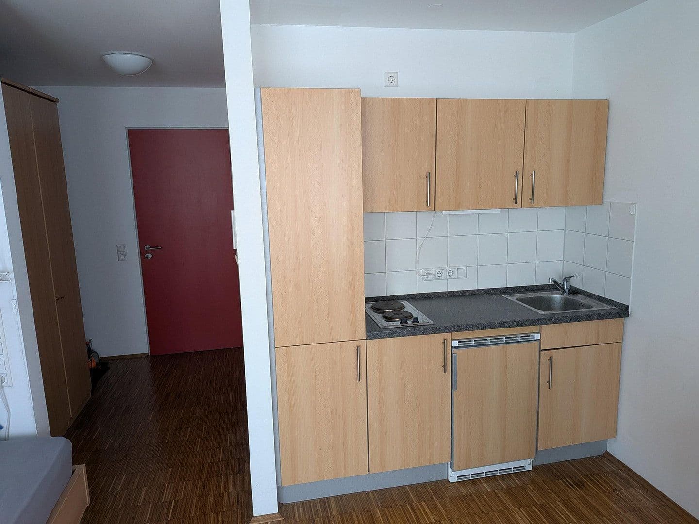 Pronájem bytu 1+kk 28 m², Virchowstraße 30, Ulm, Bádensko-Württembersko Pronájem bytu 1+kk 28 m², Virchowstraße 30, Ulm, Bádensko-Württembersko