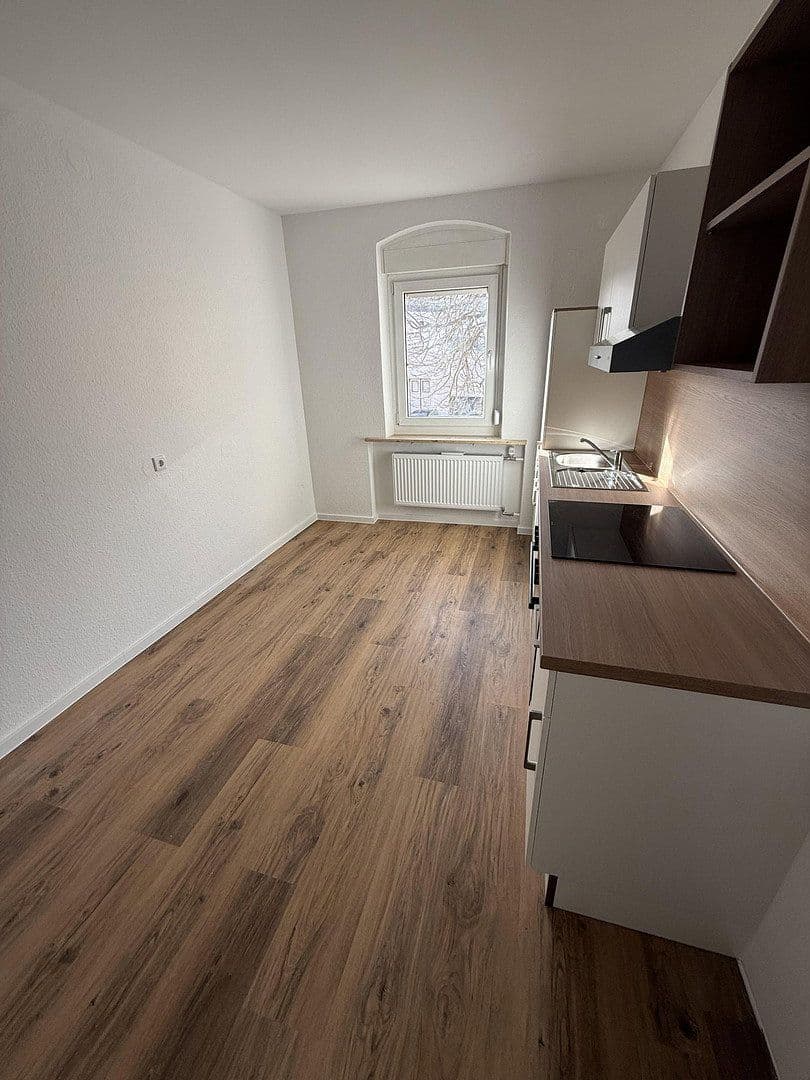 Pronájem bytu 3+1 65 m², Höfener Str. 22, Fürth, Bavorsko Pronájem bytu 3+1 65 m², Höfener Str. 22, Fürth, Bavorsko