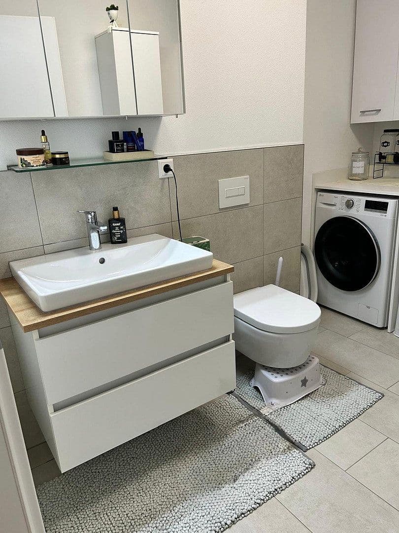 Pronájem bytu 2+1 62 m², Meisterstraße 21/3, Balingen, Bádensko-Württembersko Pronájem bytu 2+1 62 m², Meisterstraße 21/3, Balingen, Bádensko-Württembersko