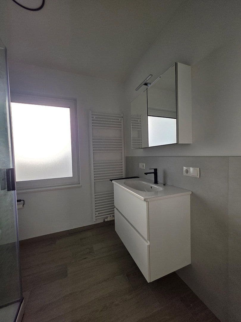 Pronájem bytu 4+1 115 m², Cloppenburg, Dolní Sasko Pronájem bytu 4+1 115 m², Cloppenburg, Dolní Sasko