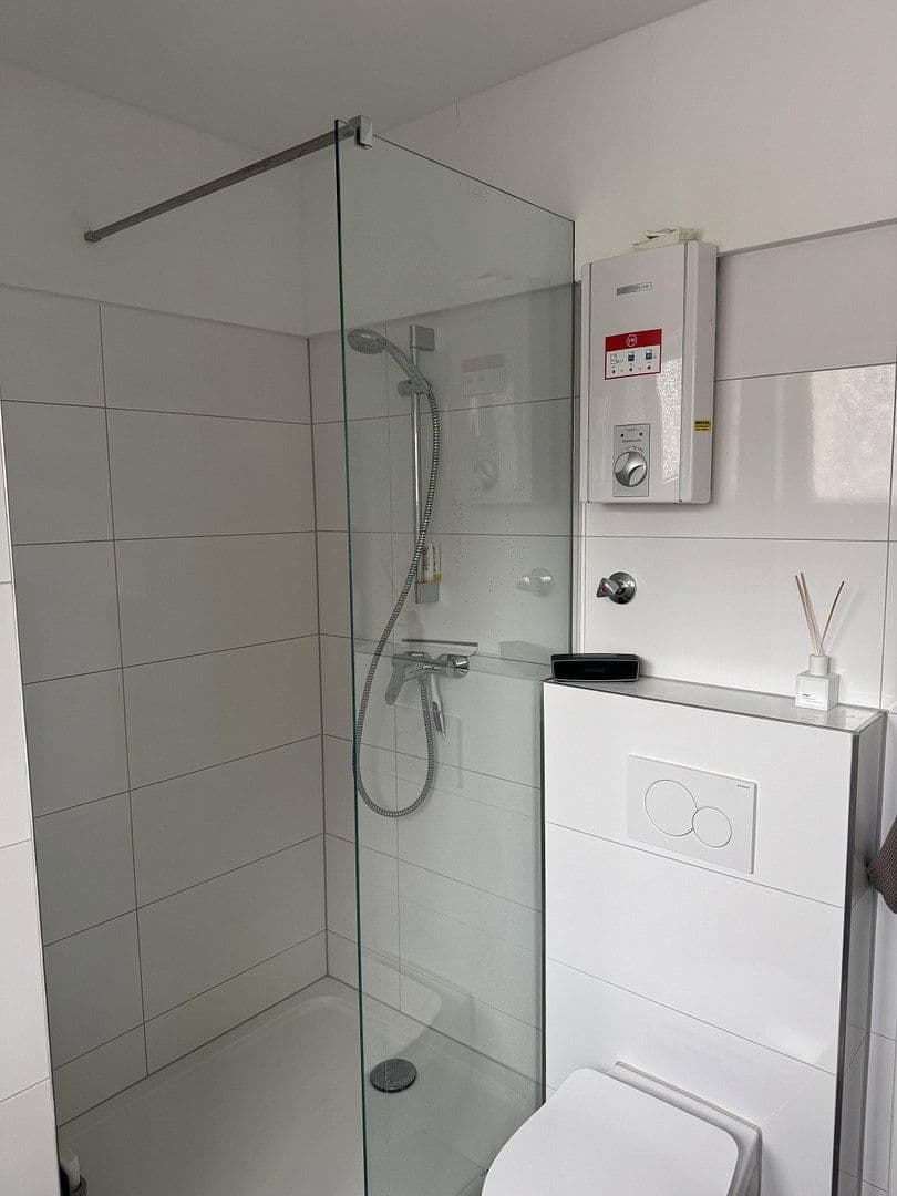 Pronájem bytu 1+1 23 m², Corneliussstraße 88, Düsseldorf, Severní Porýní-Vestfálsko Pronájem bytu 1+1 23 m², Corneliussstraße 88, Düsseldorf, Severní Porýní-Vestfálsko