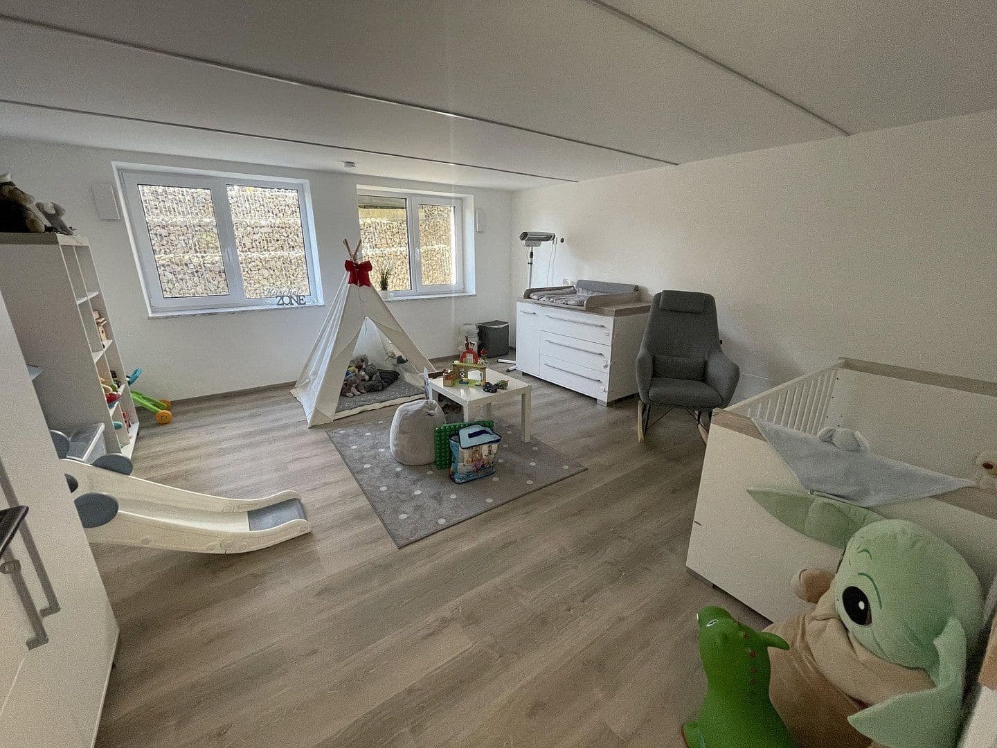 Prodej domu 298 m², pozemek 1.108 m², Windorf, Bavorsko Prodej domu 298 m², pozemek 1.108 m², Windorf, Bavorsko