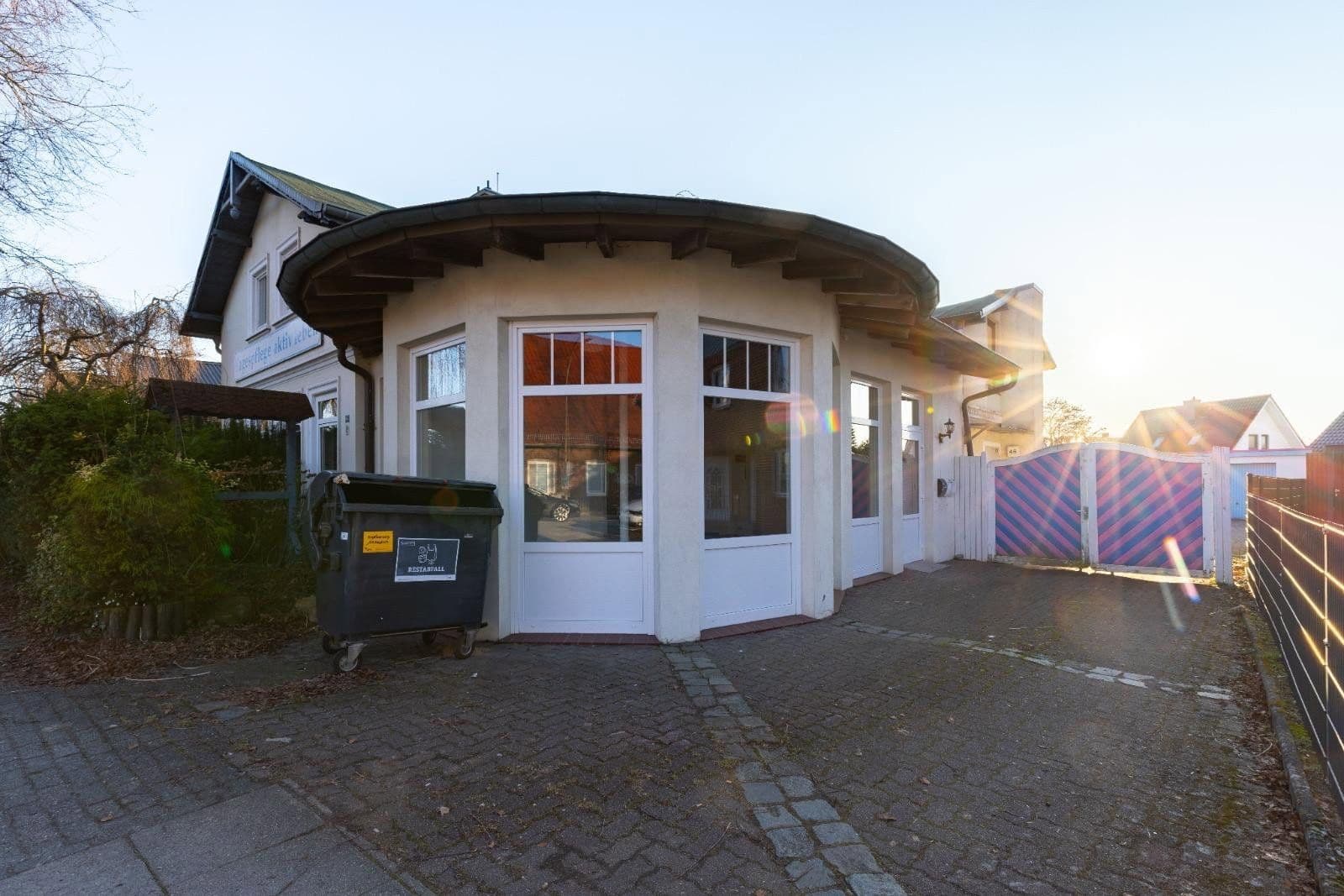 Pronájem bytu 3+1 99 m², Kieler Strasse 45, Quickborn, Šlesvicko-Holštýnsko Pronájem bytu 3+1 99 m², Kieler Strasse 45, Quickborn, Šlesvicko-Holštýnsko