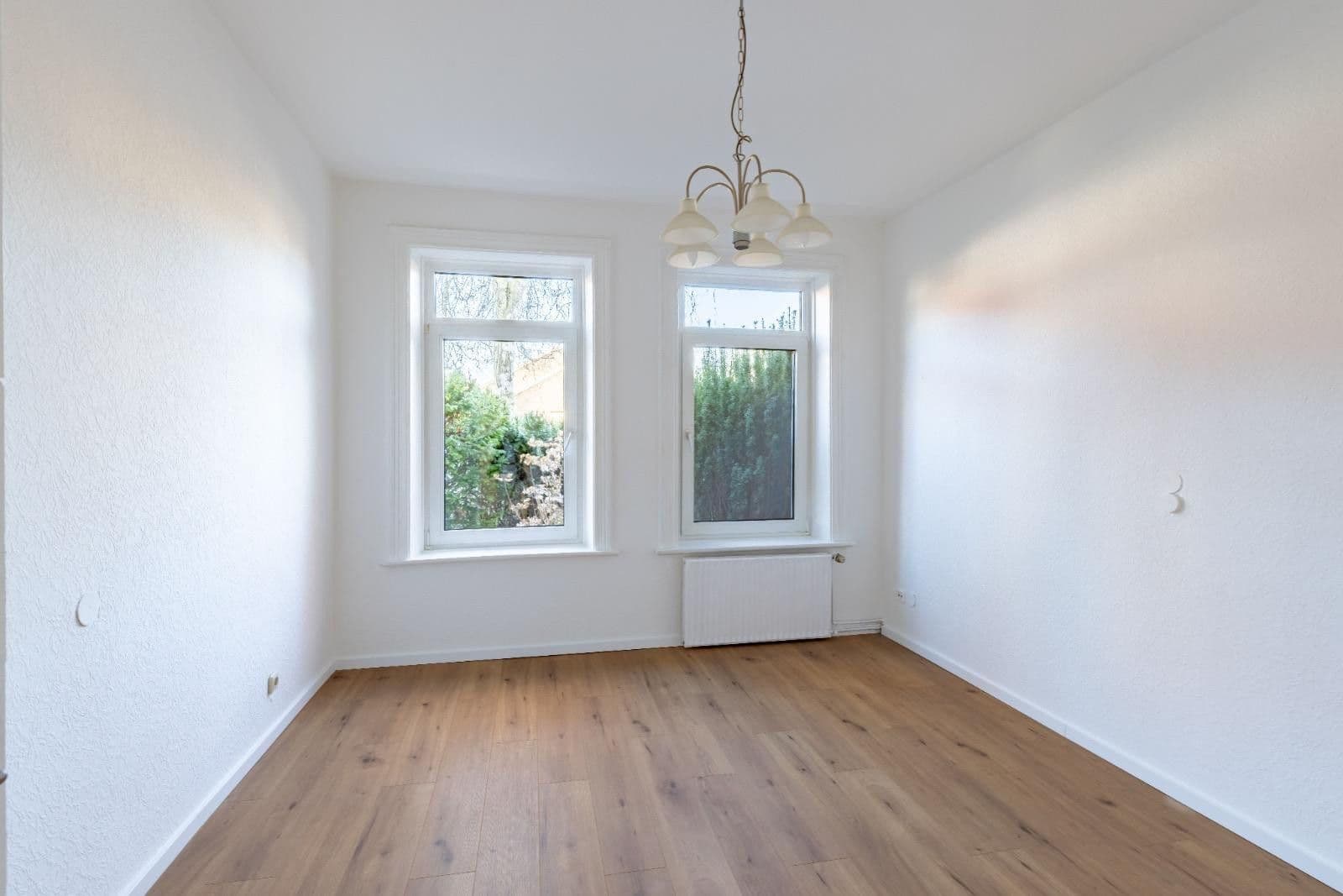 Pronájem bytu 3+1 99 m², Kieler Strasse 45, Quickborn, Šlesvicko-Holštýnsko Pronájem bytu 3+1 99 m², Kieler Strasse 45, Quickborn, Šlesvicko-Holštýnsko