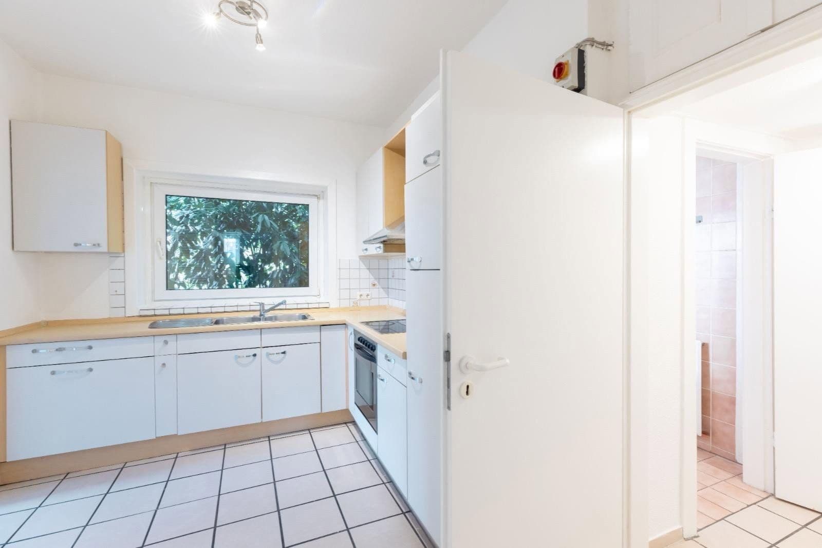 Pronájem bytu 3+1 99 m², Kieler Strasse 45, Quickborn, Šlesvicko-Holštýnsko Pronájem bytu 3+1 99 m², Kieler Strasse 45, Quickborn, Šlesvicko-Holštýnsko