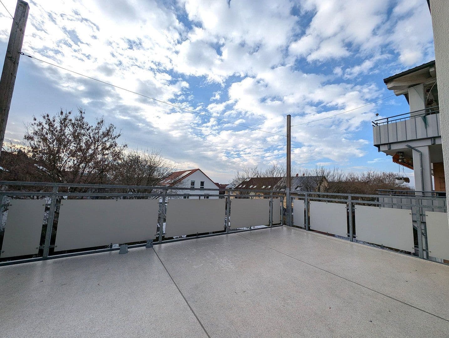 Prodej domu 165 m², pozemek 636 m², Eckfeld 4, Hagenheim, Bavorsko Prodej domu 165 m², pozemek 636 m², Eckfeld 4, Hagenheim, Bavorsko