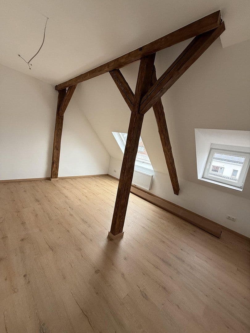 Pronájem bytu 3+1 70 m², Ottostrasse 41, Hildesheim, Dolní Sasko Pronájem bytu 3+1 70 m², Ottostrasse 41, Hildesheim, Dolní Sasko