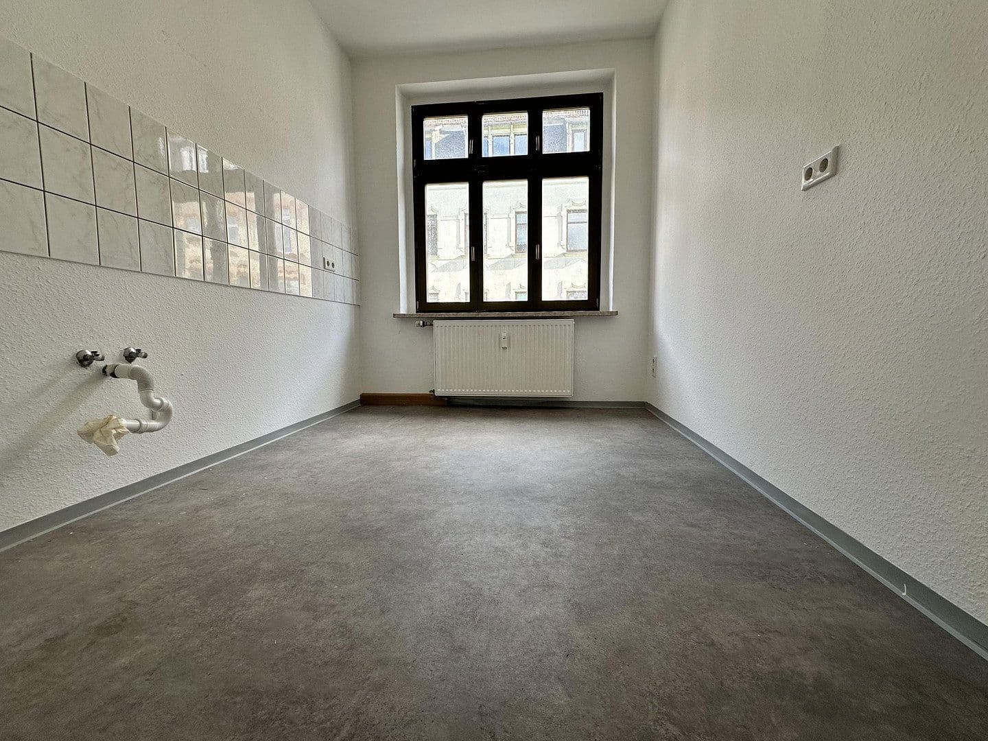 Pronájem bytu 2+1 58 m², Rudolf-Breitscheid-Straße 24, Meerane, Sasko Pronájem bytu 2+1 58 m², Rudolf-Breitscheid-Straße 24, Meerane, Sasko