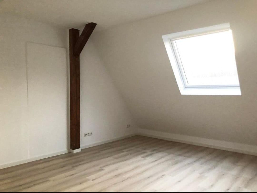 Pronájem bytu 2+1 52 m², Usinger Str., Schmitten im Taunus, Hessen Pronájem bytu 2+1 52 m², Usinger Str., Schmitten im Taunus, Hessen