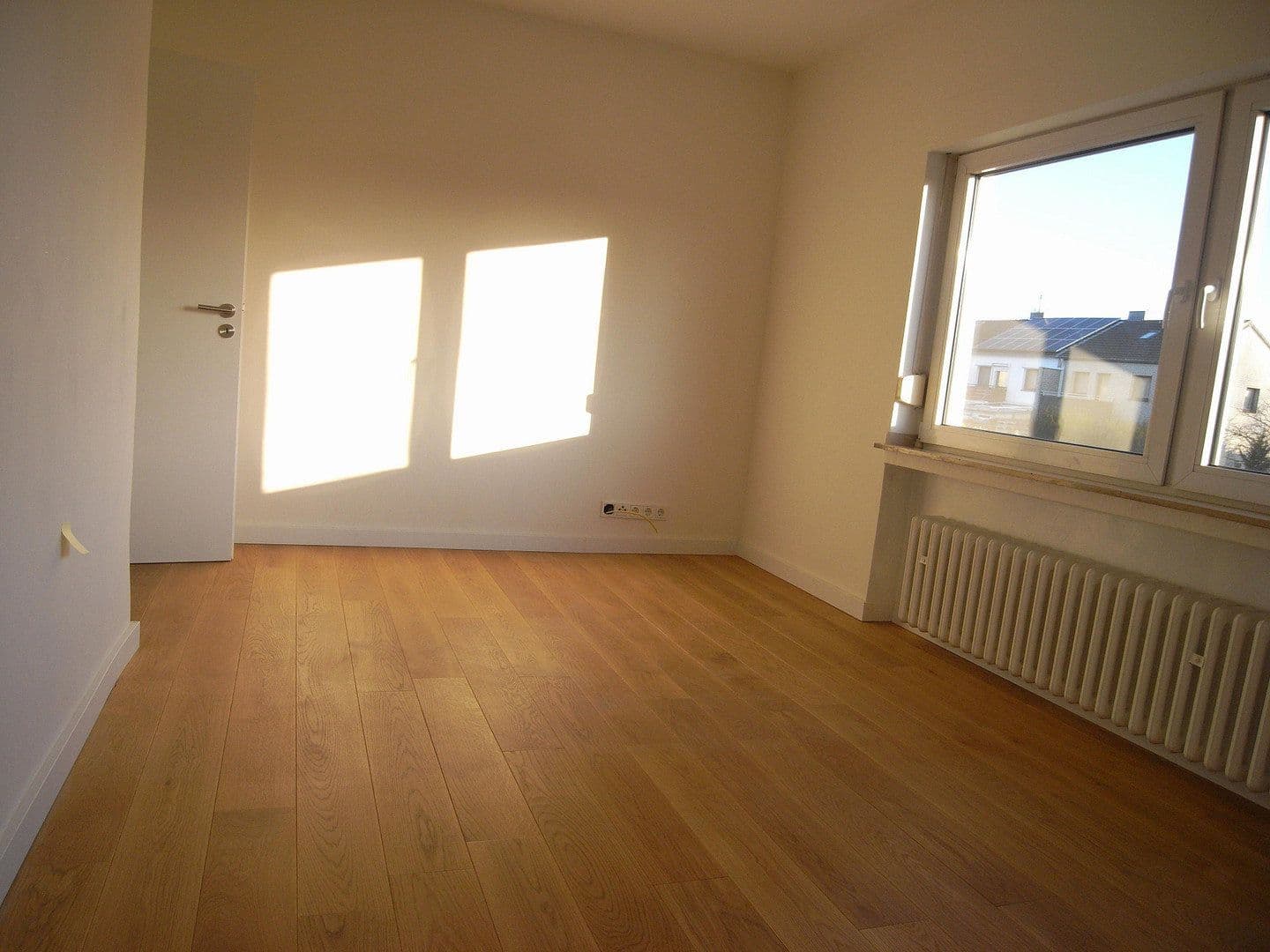 Pronájem domu 162 m², pozemek 450 m², Kaarst, Severní Porýní-Vestfálsko Pronájem domu 162 m², pozemek 450 m², Kaarst, Severní Porýní-Vestfálsko