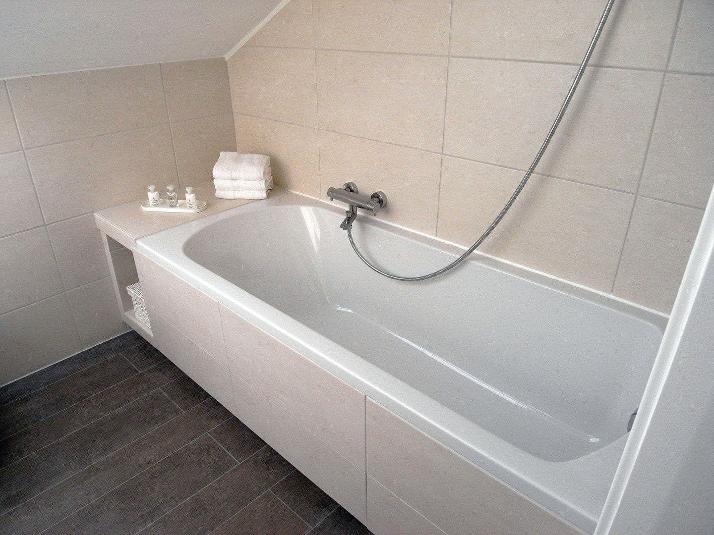 Pronájem domu 162 m², pozemek 450 m², Kaarst, Severní Porýní-Vestfálsko Pronájem domu 162 m², pozemek 450 m², Kaarst, Severní Porýní-Vestfálsko