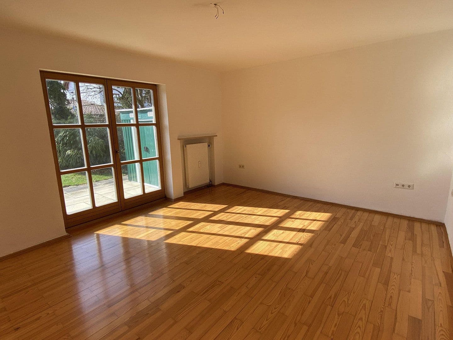 Pronájem bytu 3+1 98 m², Neufahrn b. Freising, Bavorsko Pronájem bytu 3+1 98 m², Neufahrn b. Freising, Bavorsko