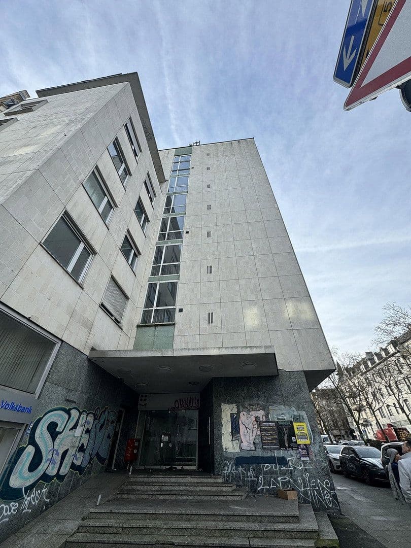 Prodej domu 1.009 m², pozemek 755 m², Bismarckring 21-23, Wiesbaden, Hessen Prodej domu 1.009 m², pozemek 755 m², Bismarckring 21-23, Wiesbaden, Hessen