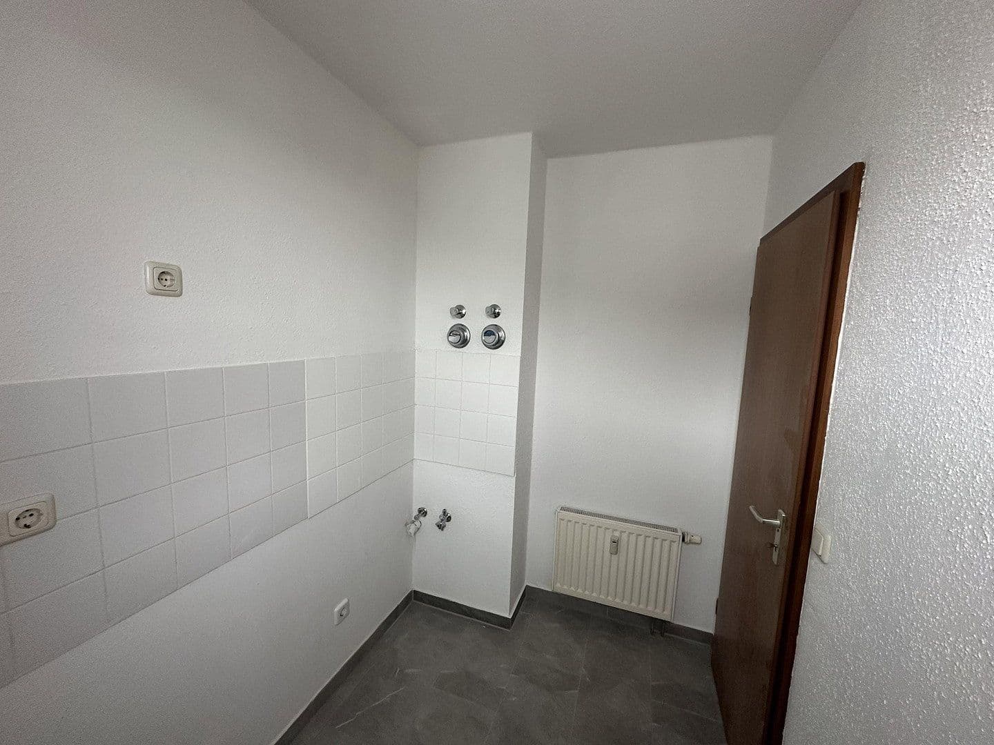 Pronájem bytu 3+1 72 m², Am Rebstock 12, Kabelsketal, Sasko-Anhaltsko Pronájem bytu 3+1 72 m², Am Rebstock 12, Kabelsketal, Sasko-Anhaltsko