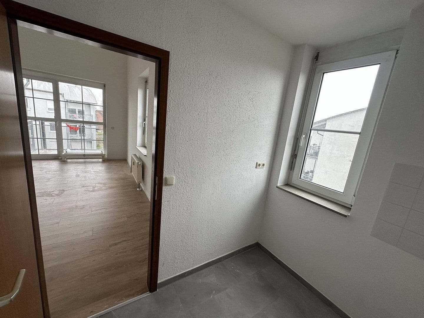 Pronájem bytu 3+1 72 m², Am Rebstock 12, Kabelsketal, Sasko-Anhaltsko Pronájem bytu 3+1 72 m², Am Rebstock 12, Kabelsketal, Sasko-Anhaltsko