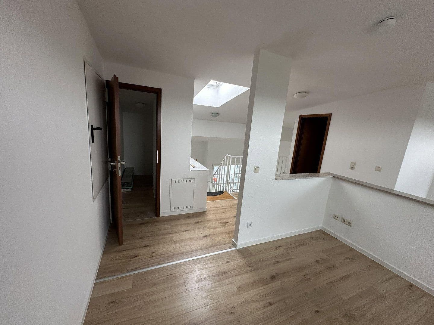 Pronájem bytu 3+1 72 m², Am Rebstock 12, Kabelsketal, Sasko-Anhaltsko Pronájem bytu 3+1 72 m², Am Rebstock 12, Kabelsketal, Sasko-Anhaltsko