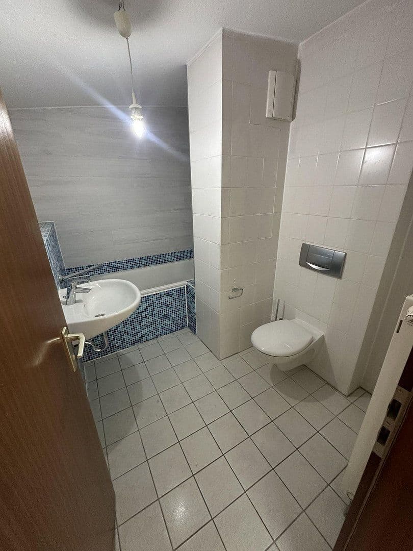 Pronájem bytu 3+1 72 m², Am Rebstock 12, Kabelsketal, Sasko-Anhaltsko Pronájem bytu 3+1 72 m², Am Rebstock 12, Kabelsketal, Sasko-Anhaltsko