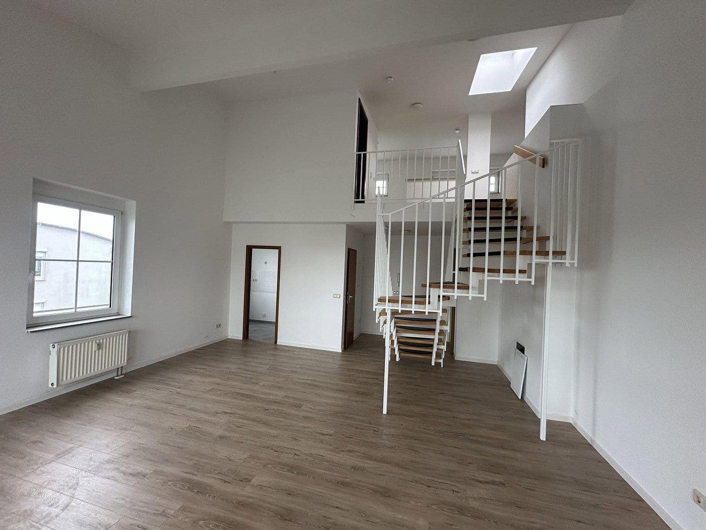 Pronájem bytu 3+1 72 m², Am Rebstock 12, Kabelsketal, Sasko-Anhaltsko Pronájem bytu 3+1 72 m², Am Rebstock 12, Kabelsketal, Sasko-Anhaltsko