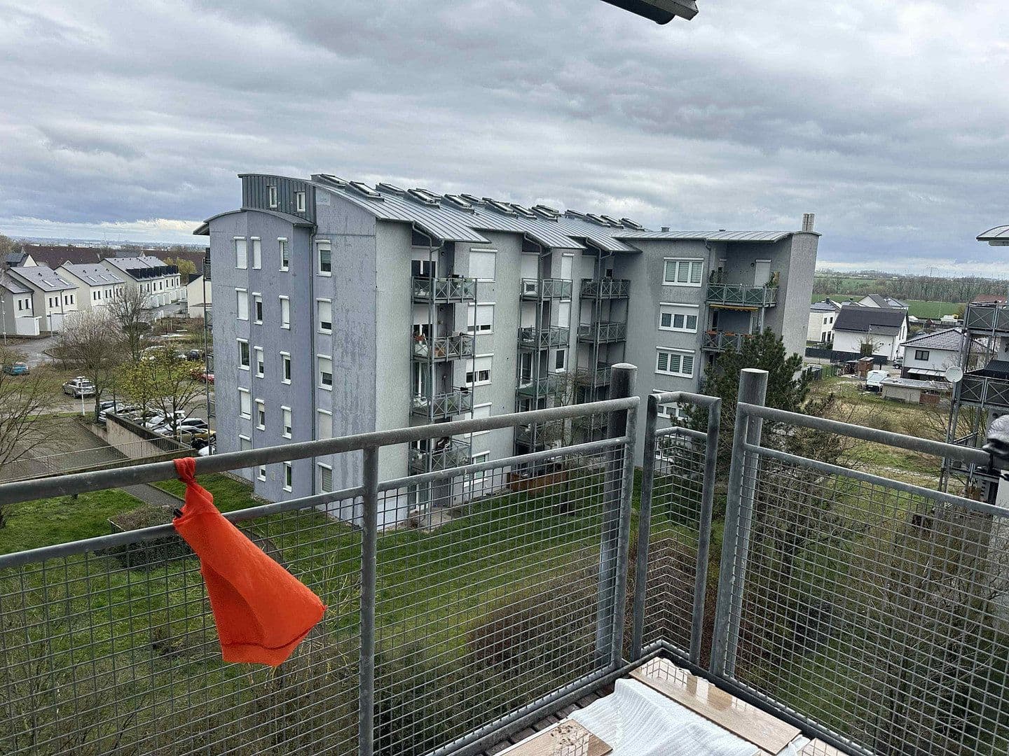 Pronájem bytu 3+1 72 m², Am Rebstock 12, Kabelsketal, Sasko-Anhaltsko Pronájem bytu 3+1 72 m², Am Rebstock 12, Kabelsketal, Sasko-Anhaltsko