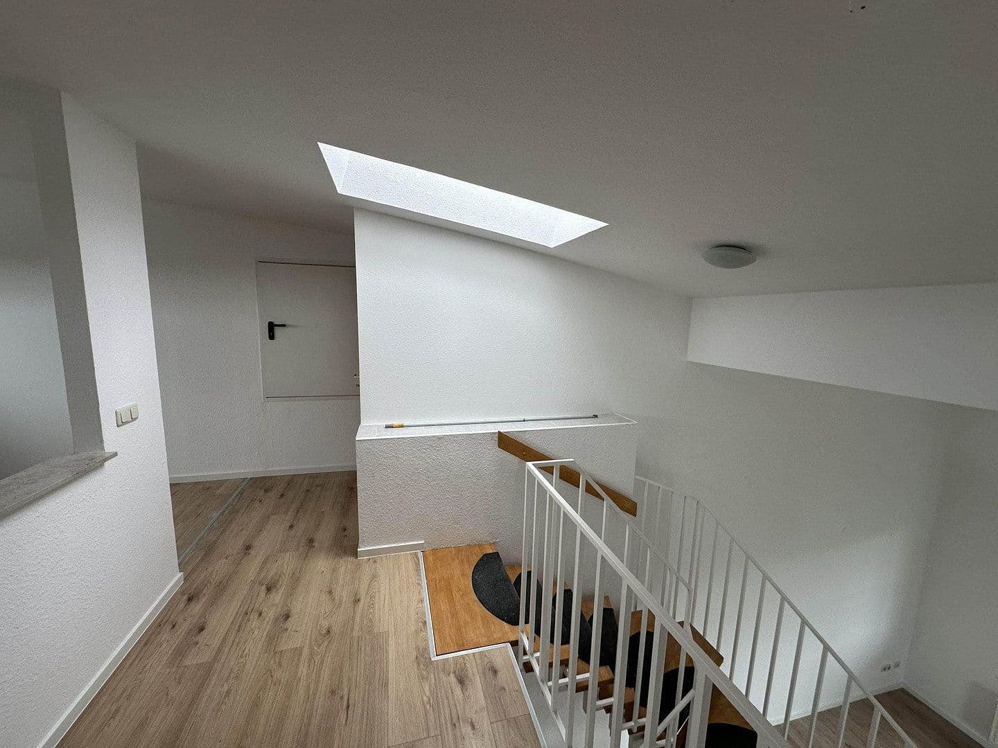 Pronájem bytu 3+1 72 m², Am Rebstock 12, Kabelsketal, Sasko-Anhaltsko Pronájem bytu 3+1 72 m², Am Rebstock 12, Kabelsketal, Sasko-Anhaltsko